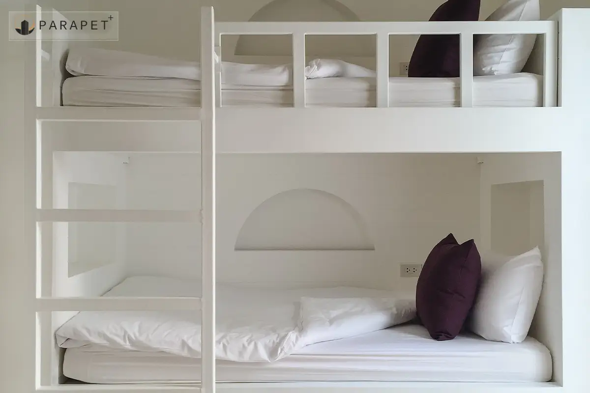 تخت های دو نفره یا دو طبقه چوبی